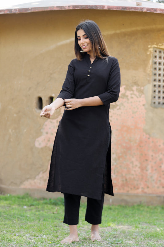 Saadgi ~ Beauty in Simplicity Cotton Kurti, Raven Black 🖤