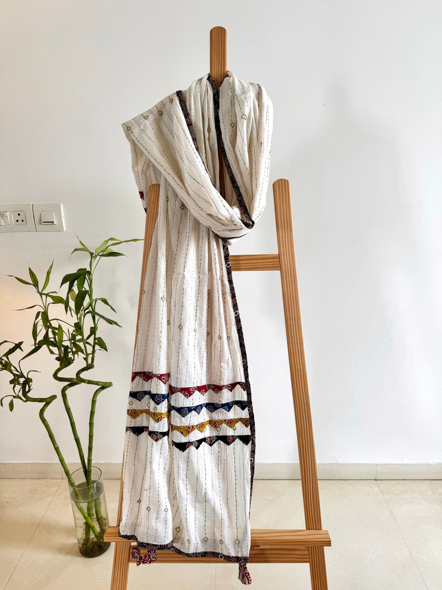 Ajrakh Applique & Kantha Embroidered Dupatta ~ White with Multicolor Patchwork