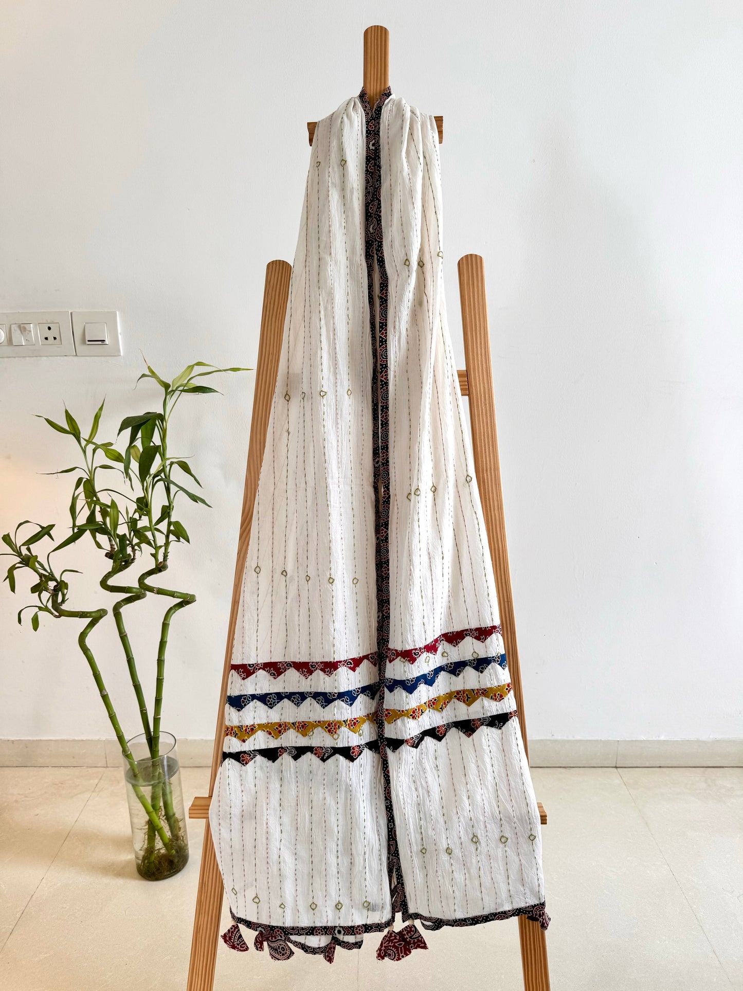 Ajrakh Applique & Kantha Embroidered Dupatta ~ White with Multicolor Patchwork