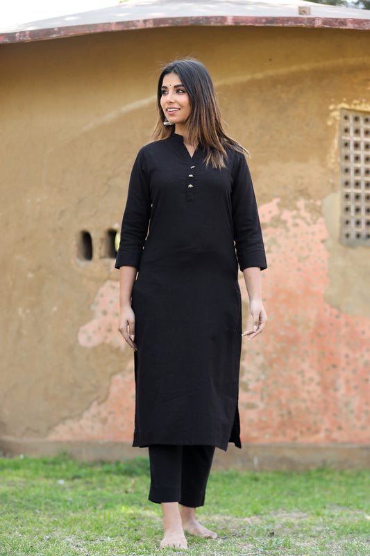 Saadgi ~ Beauty in Simplicity Cotton Kurti, Raven Black 🖤