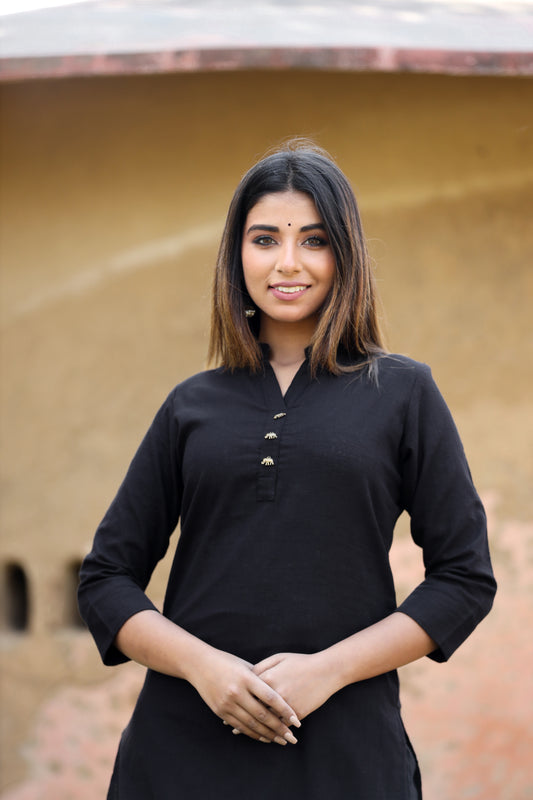 Saadgi ~ Beauty in Simplicity Cotton Kurti, Raven Black 🖤