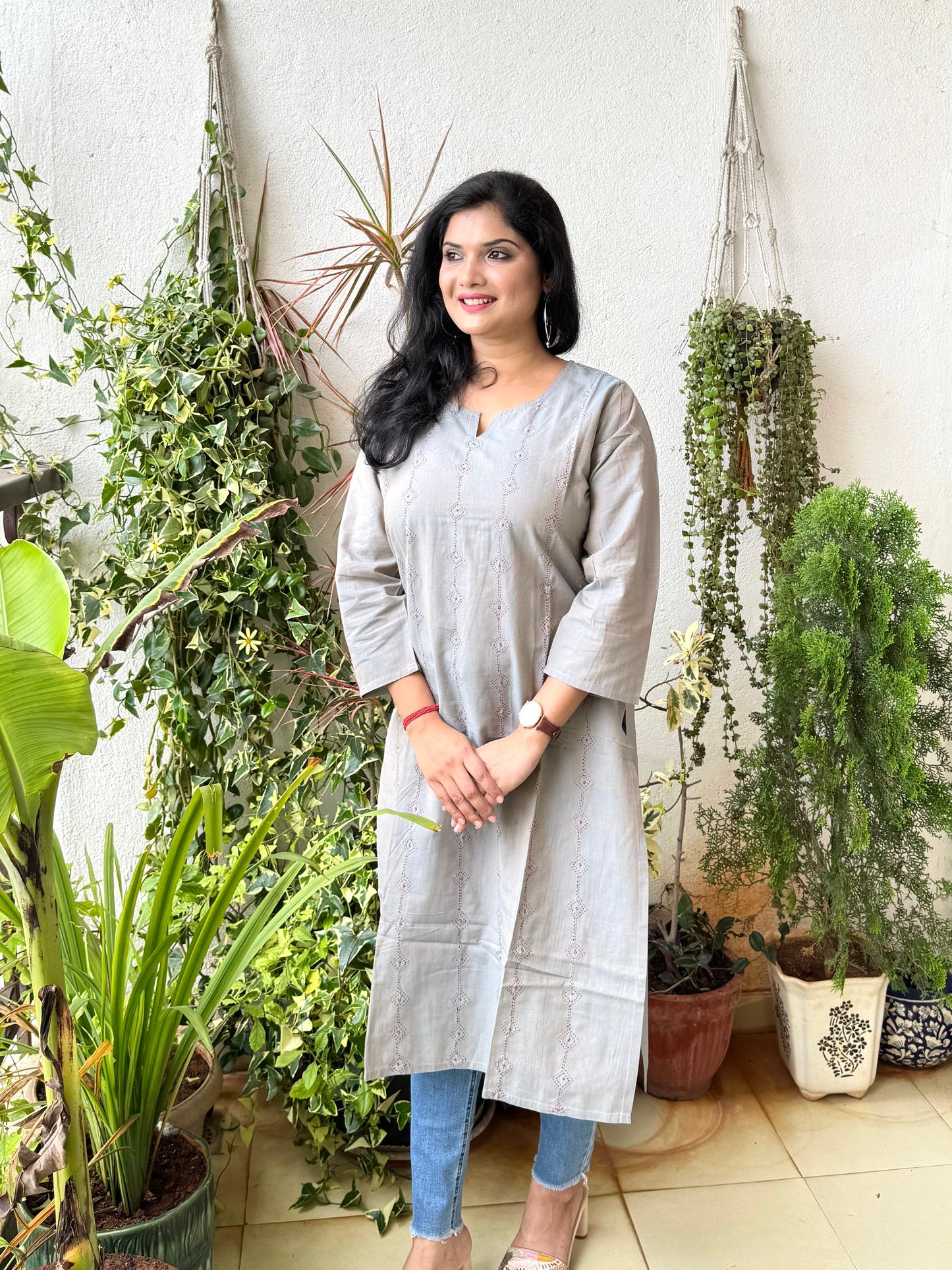 Masakali ~ Cotton Embroidered Kurti, Cool Grey 🩶