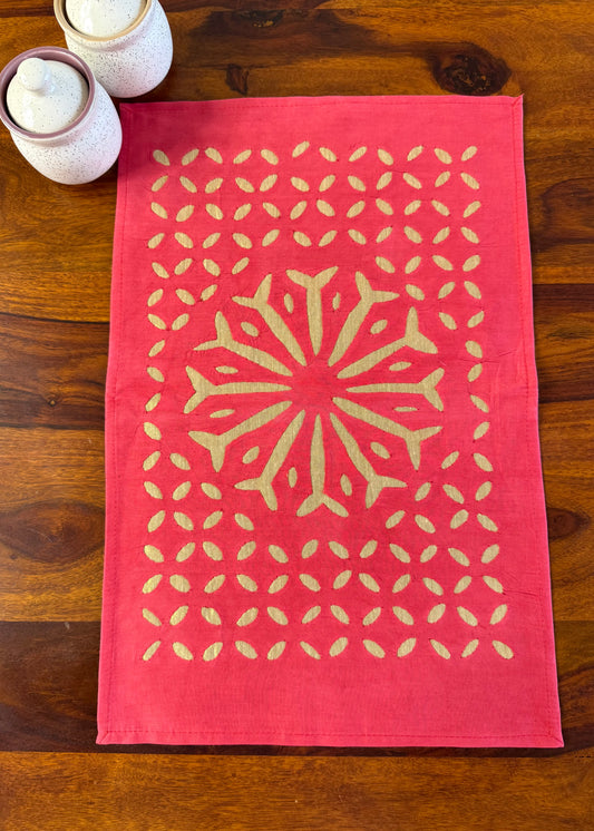 Ruby Red ~ Applique work Table Runner w/ 4 Table Mats