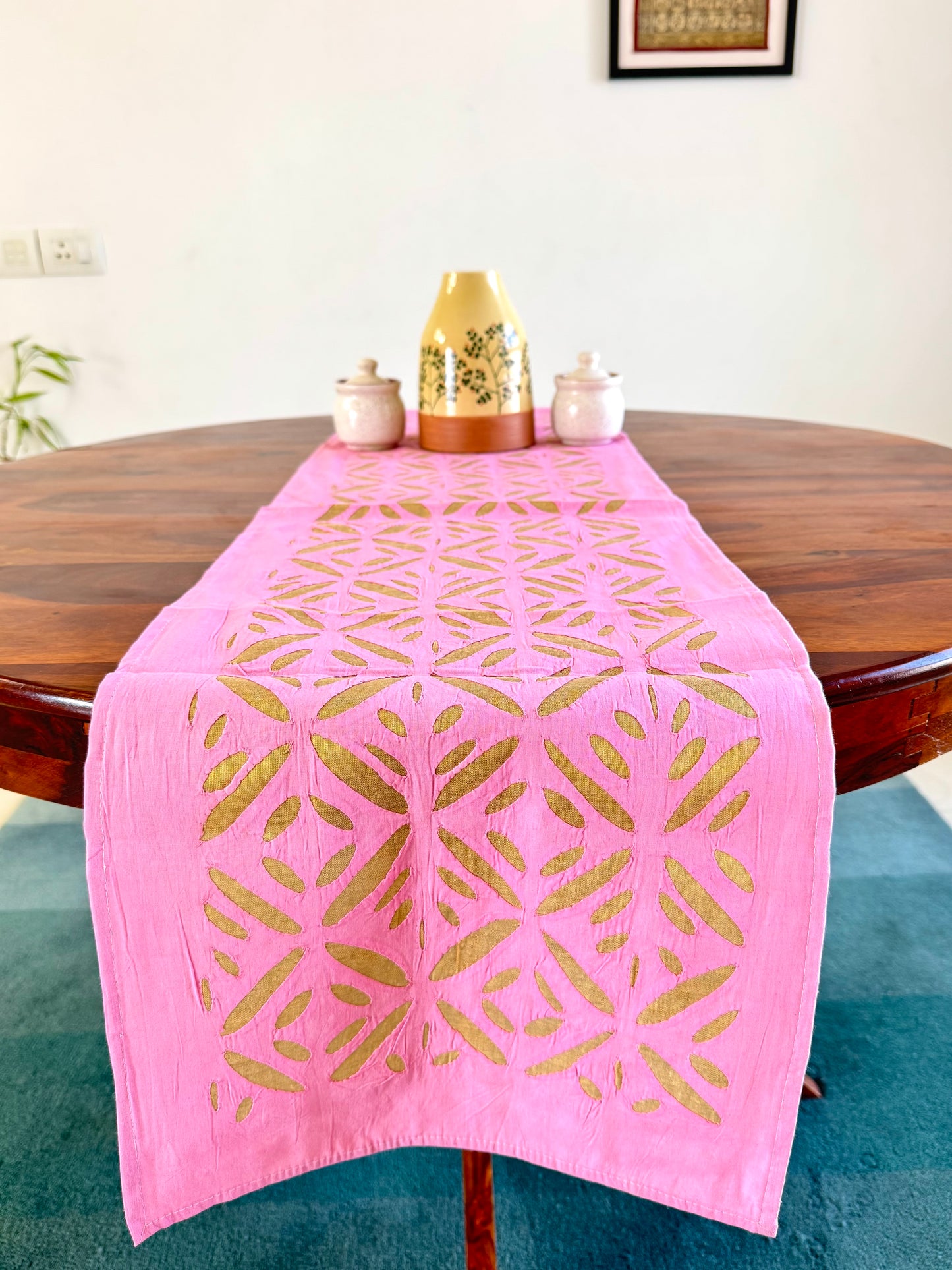 Blush Pink ~ Applique work Table Runner w/ 4 Table Mats