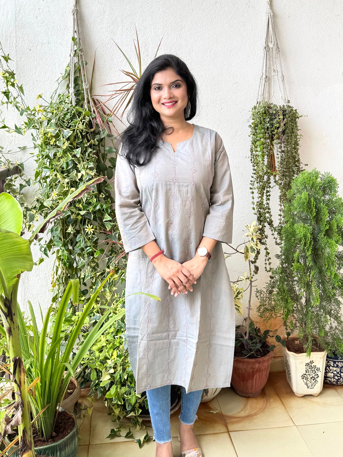 Masakali ~ Cotton Embroidered Kurti, Cool Grey 🩶