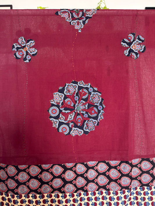 𓂃ོ⋆☀︎𓂃ᨒོ Ajrakh, Applique & Kantha Dupatta ~ Burgundy Red w/ Black Flowers 𑁍ࠬ
