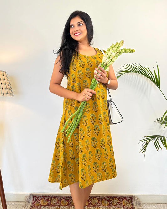 Noor 9 to 5 Ajrakh Dress ~ Mustard Yellow - Daisy Print