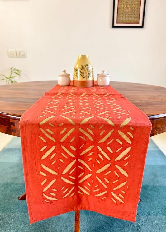 Burnt Orange ~ Applique work Table Runner w/ 4 Table Mats