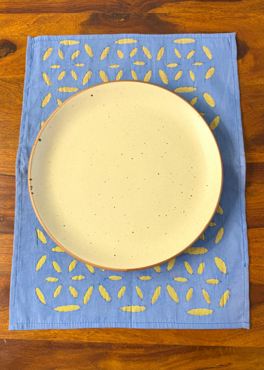 Pastel Blue ~ Applique work Table Runner w/ 4 Table Mats