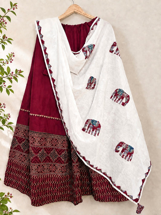 🌺Raasrang ~ Ishani ~ Ajrakh Skirt and Dupatta Set