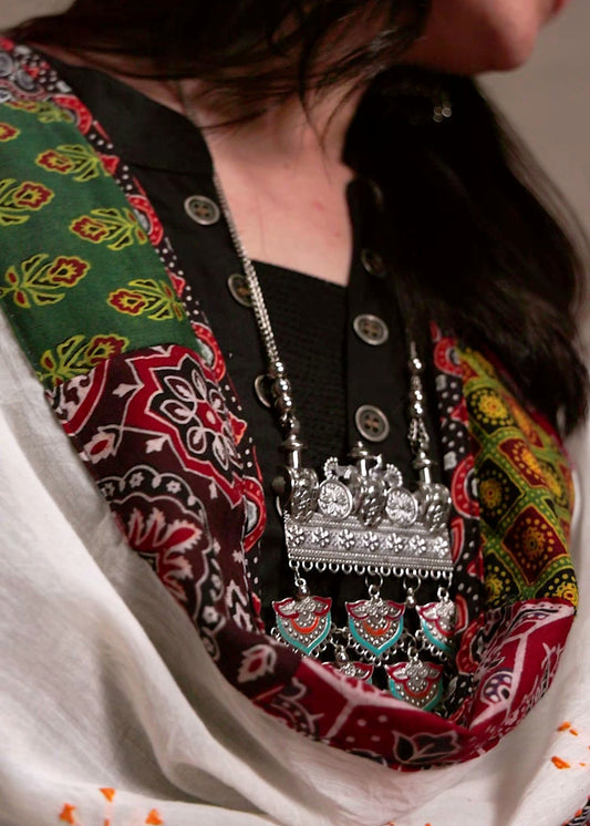 Ajrakh Applique & Kantha Embroidered Cotton Dupatta ~ White