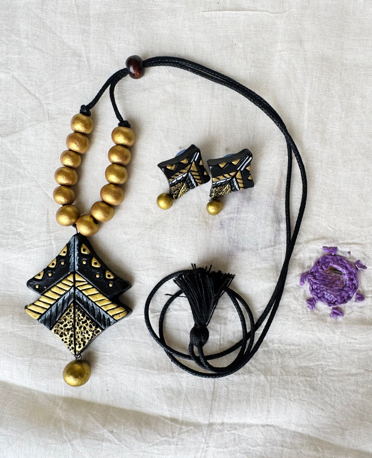 Mati ke Rang ~ Terracotta Jewelry Set ~ Chevron Black
