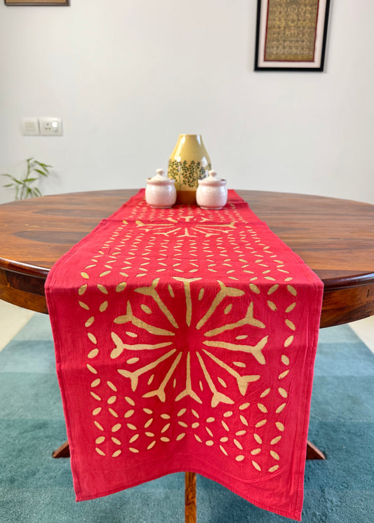 Ruby Red ~ Applique work Table Runner w/ 4 Table Mats