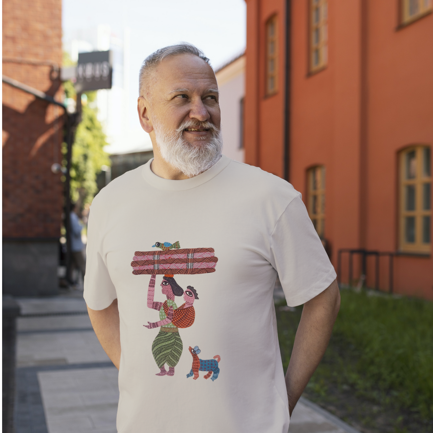 Folk at heart - Gond Handpainted T-shirt