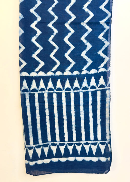 Raag 🪷 Mulmul Cotton Stoles ~ Zigzag Indigo