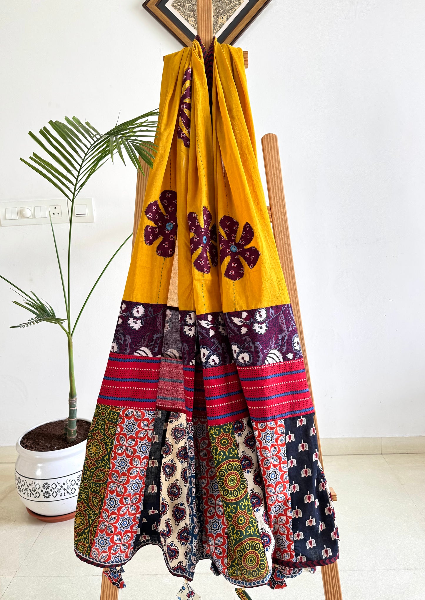 𓂃ོ⋆☀︎𓂃ᨒོ Ajrakh, Applique & Kantha Embroidered Dupatta ~ Yellow & Maroon𑁍ࠬ