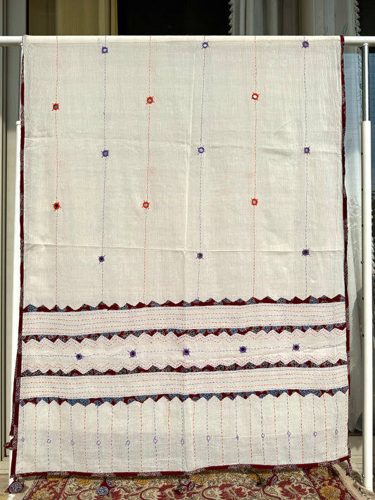 Ajrakh Applique & Kantha Embroidered Dupatta ~ White with Maroon Patchwork