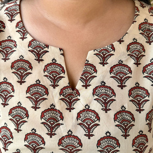 Daisy - Ivory Dabu Kurti