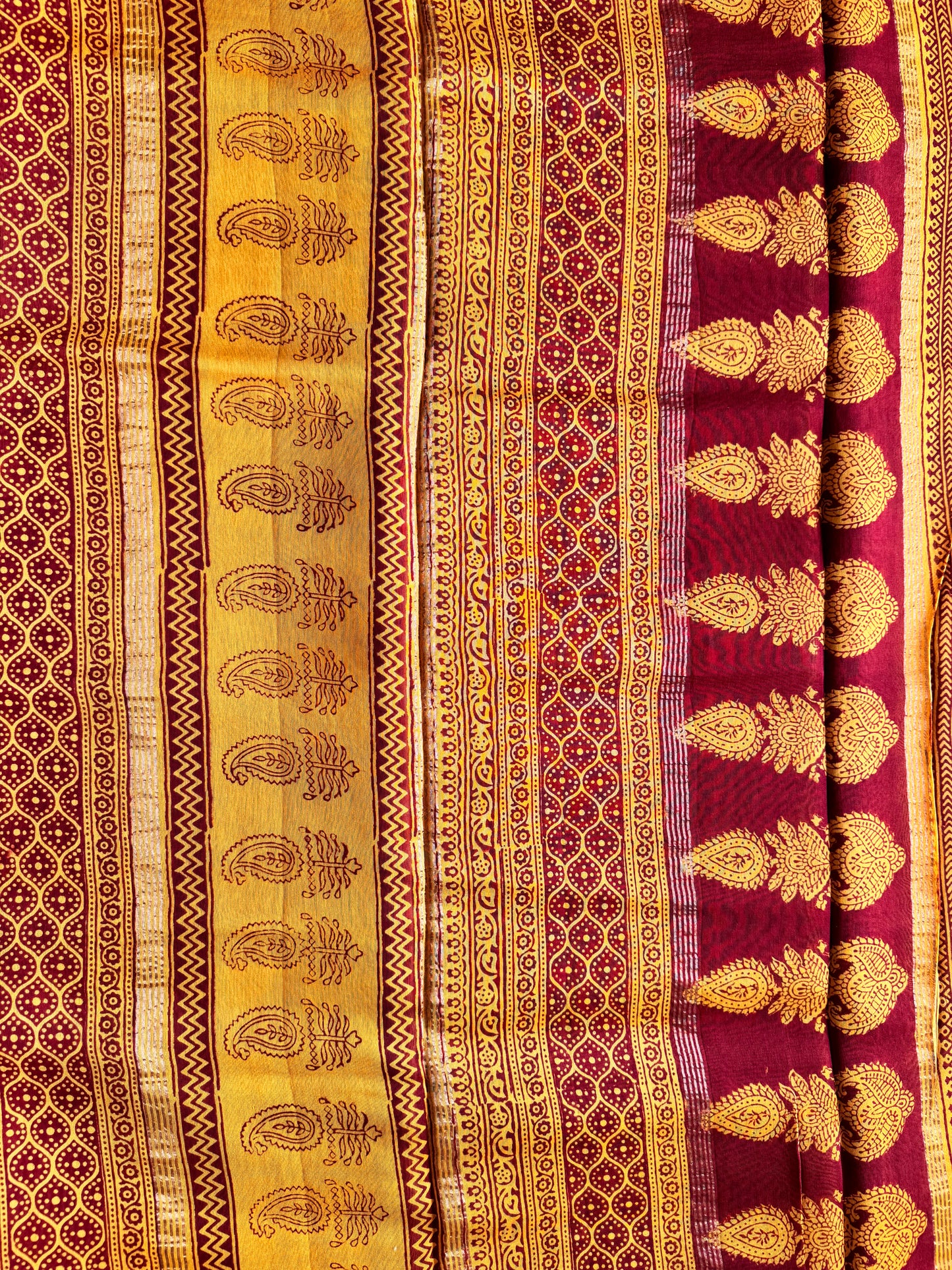 Mustard Field - Yellow Maheshwari Saree