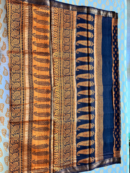 Queen of Spades - Yellow & Black Maheshwari Saree