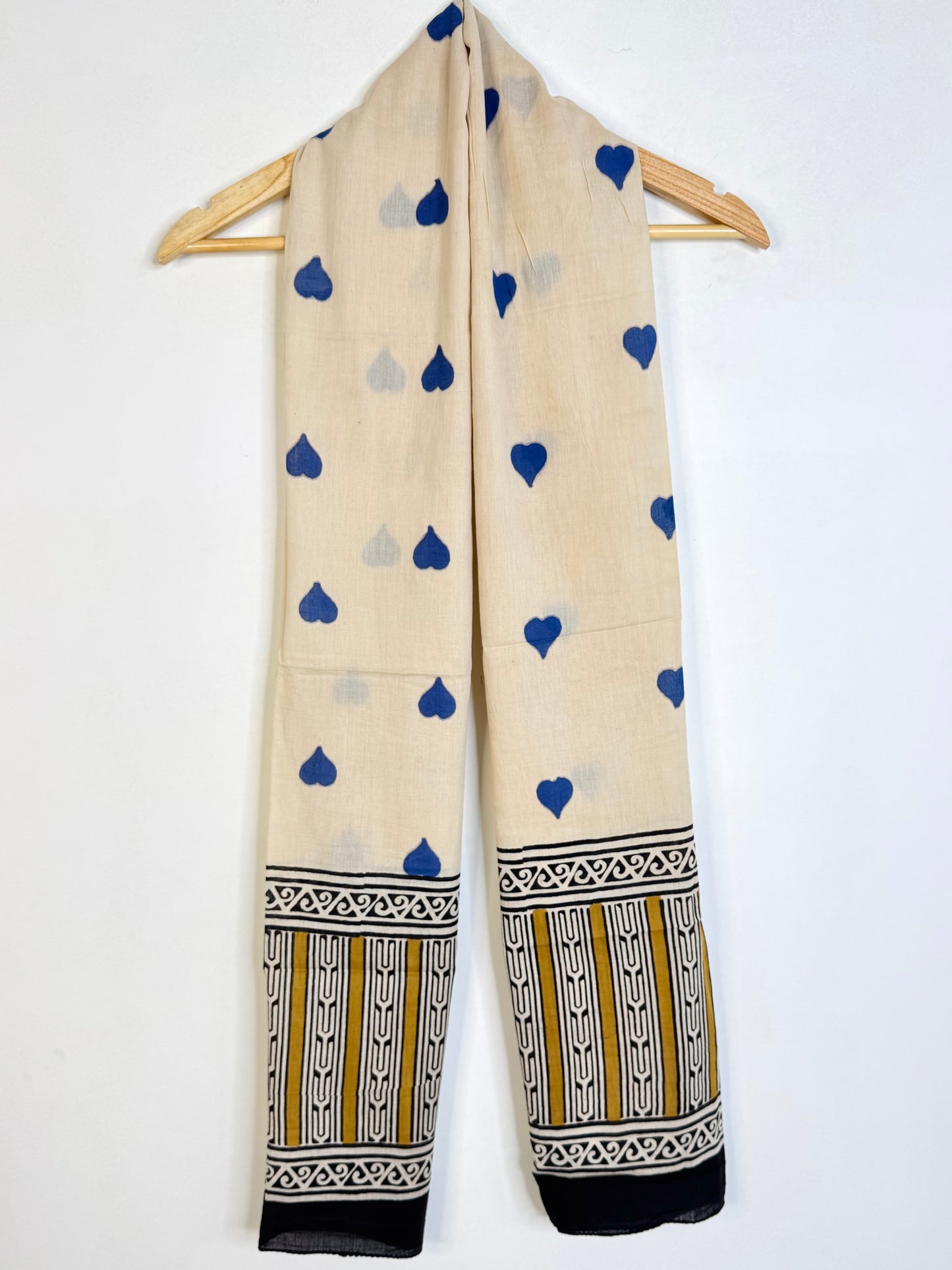 Raag 🪷 Mulmul Cotton Stoles ~ Blue Hearts