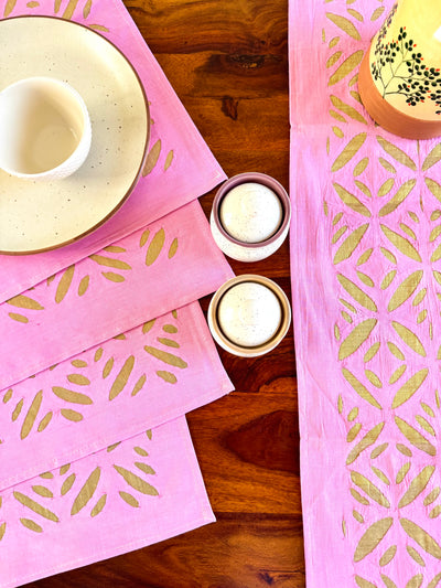 Blush Pink ~ Applique work Table Runner w/ 4 Table Mats