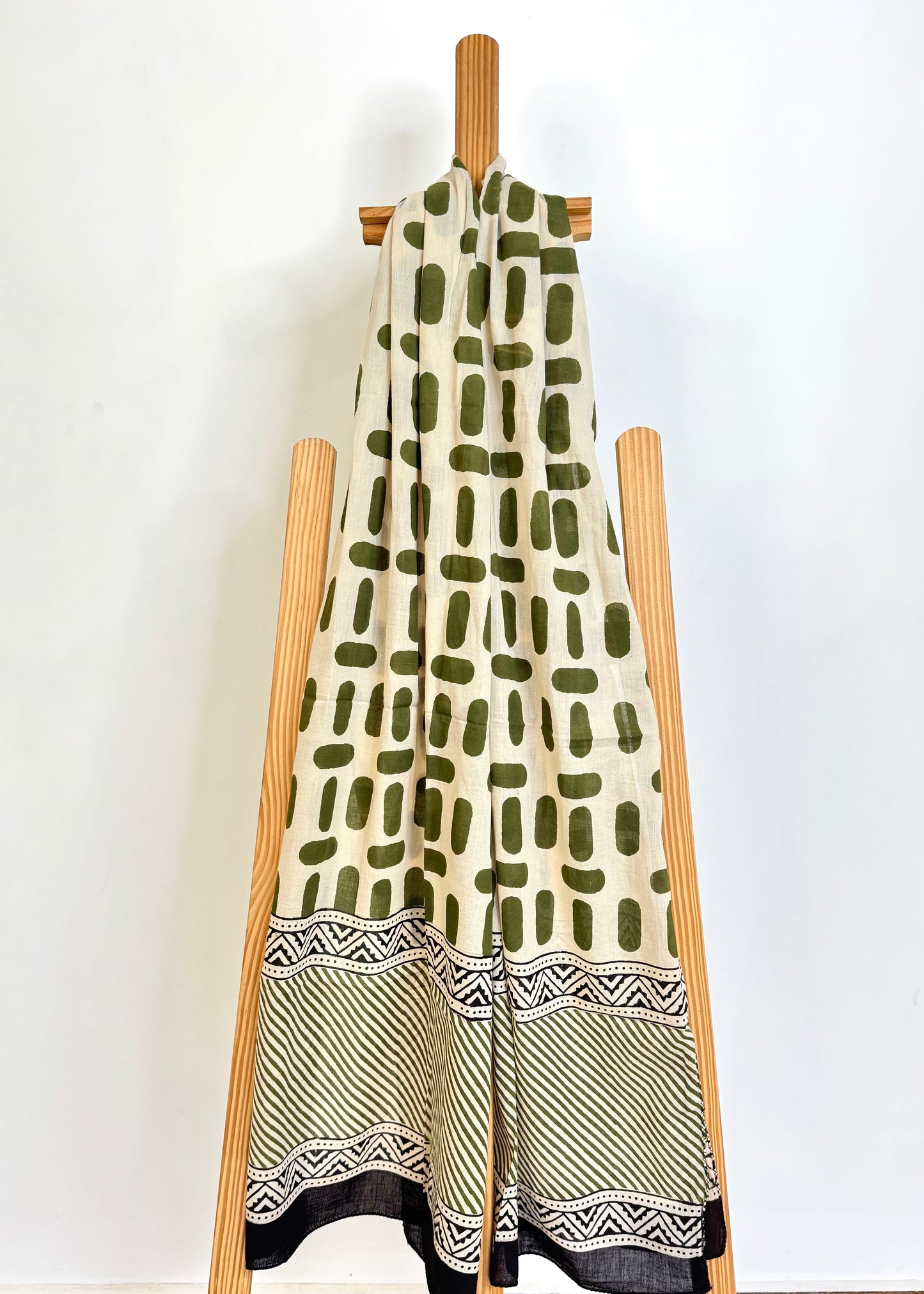 Raag 🪷 Mulmul Cotton Stoles ~ Capsule Green