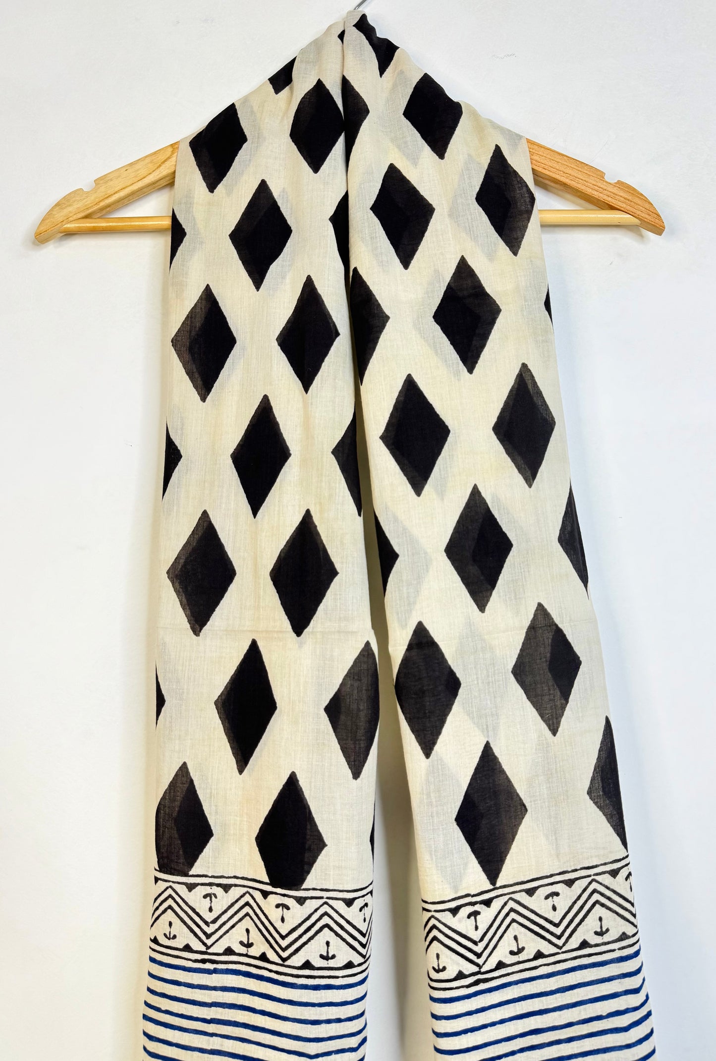 Raag 🪷 Mulmul Cotton Stoles ~ Diamond Black