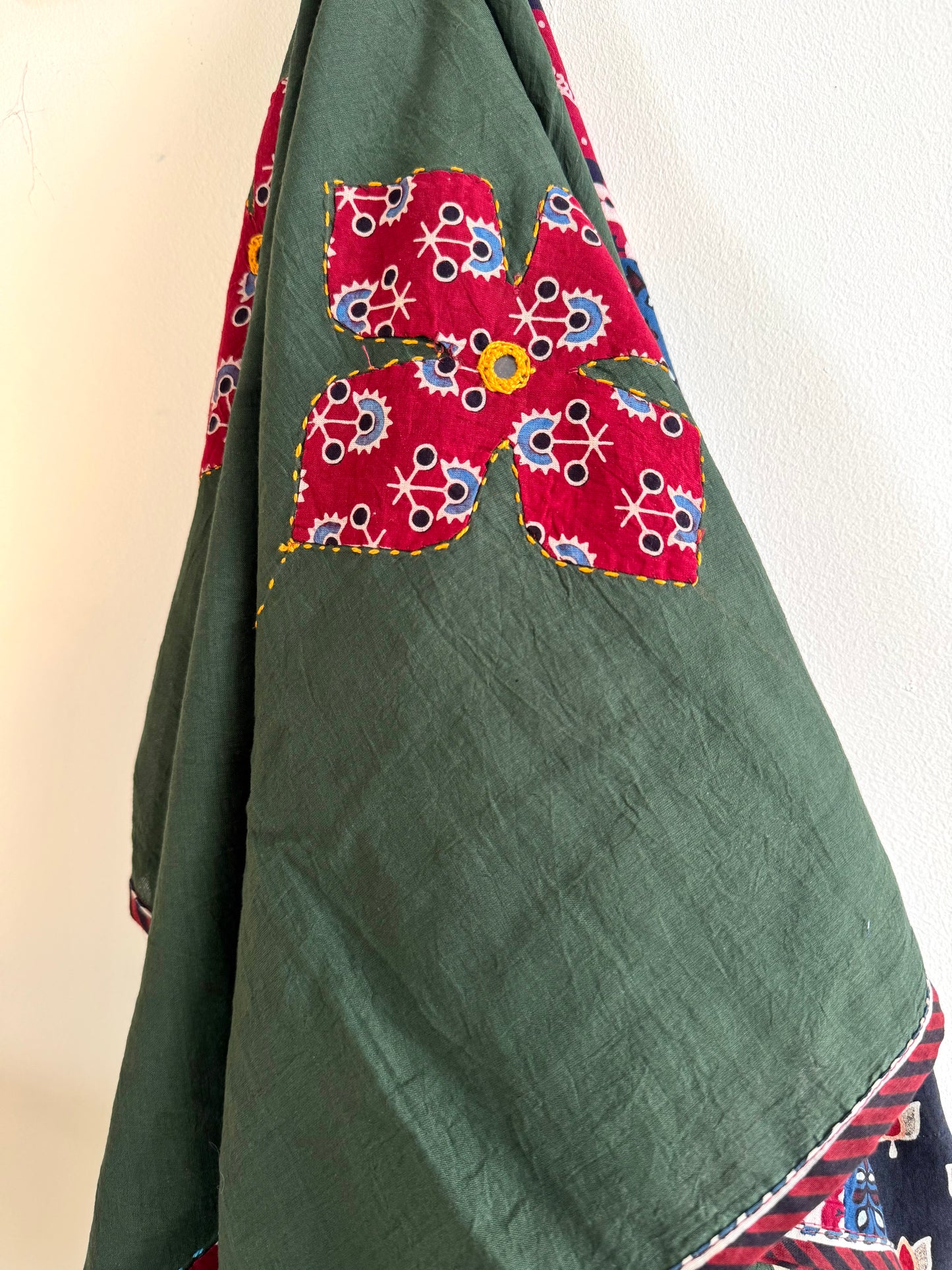 𓂃ོ⋆☀︎𓂃ᨒོ Ajrakh, Applique & Kantha Embroidered Dupatta ~ Olive Green w/ Ruby Flowers𑁍ࠬ