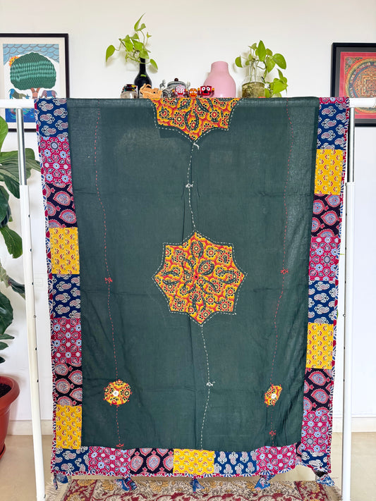 𓂃ོ⋆☀︎𓂃ᨒོ Ajrakh, Applique & Kantha Embroidered Dupatta ~ Olive Green & Yellow 𑁍ࠬ