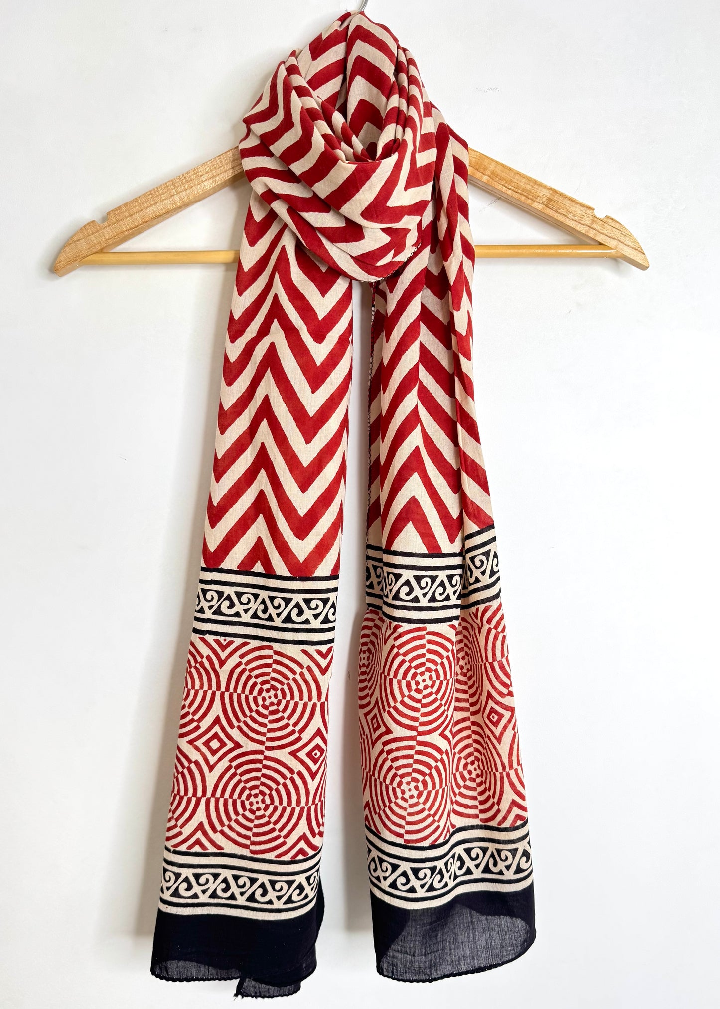 Raag🪷Mulmul Cotton Stoles ~ Zigzag Red