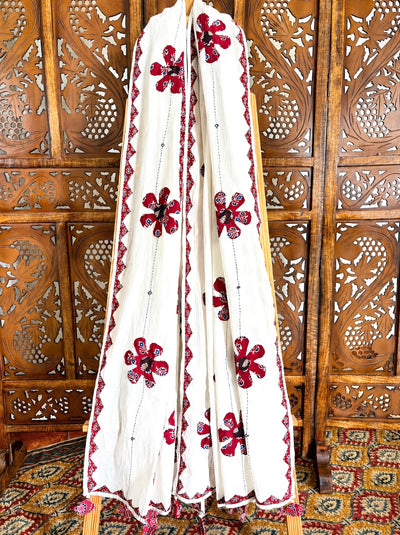 Ajrakh Applique & Kantha Embroidered ~ Surkh Phool Dupatta