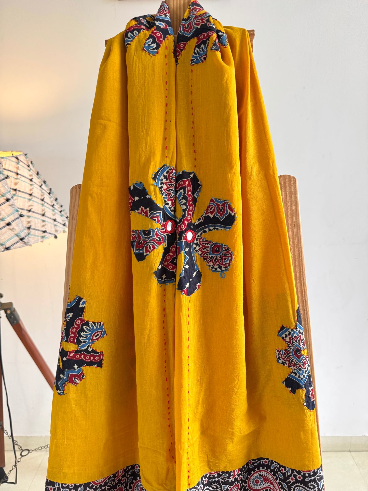 𓂃ོ⋆☀︎𓂃ᨒོ Ajrakh, Applique & Kantha Embroidered Dupatta ~ Yellow w/ Black flowers 𑁍ࠬ