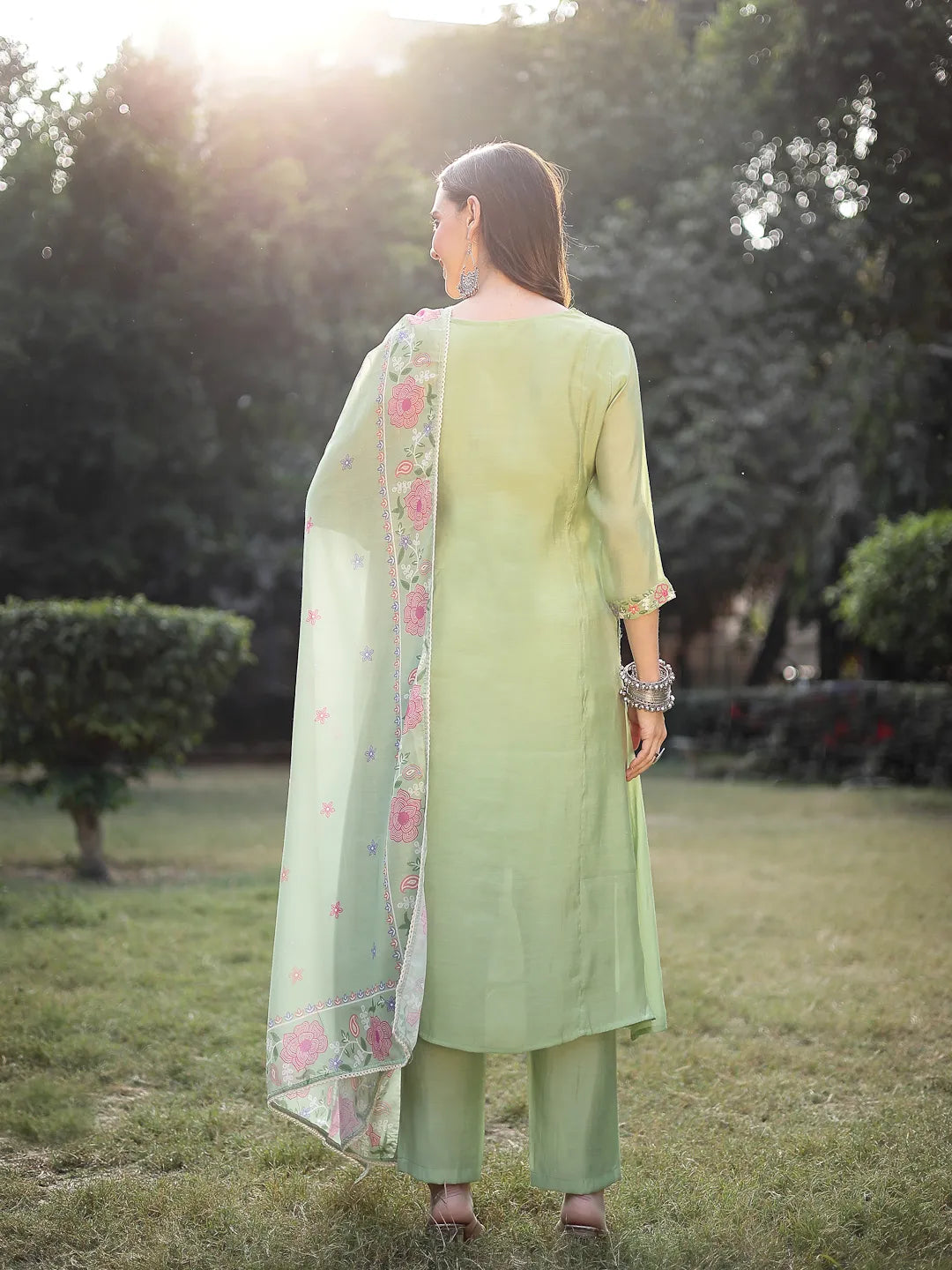 Meher𓂃 ོ☼𓂃Chanderi Silk Suit Sets, Pista Green