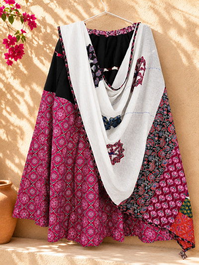 🌻Navrang ~ Mogra Ajrakh Skirt and Dupatta Set