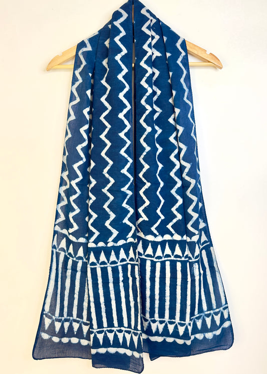 Raag 🪷 Mulmul Cotton Stoles ~  Zigzag Indigo