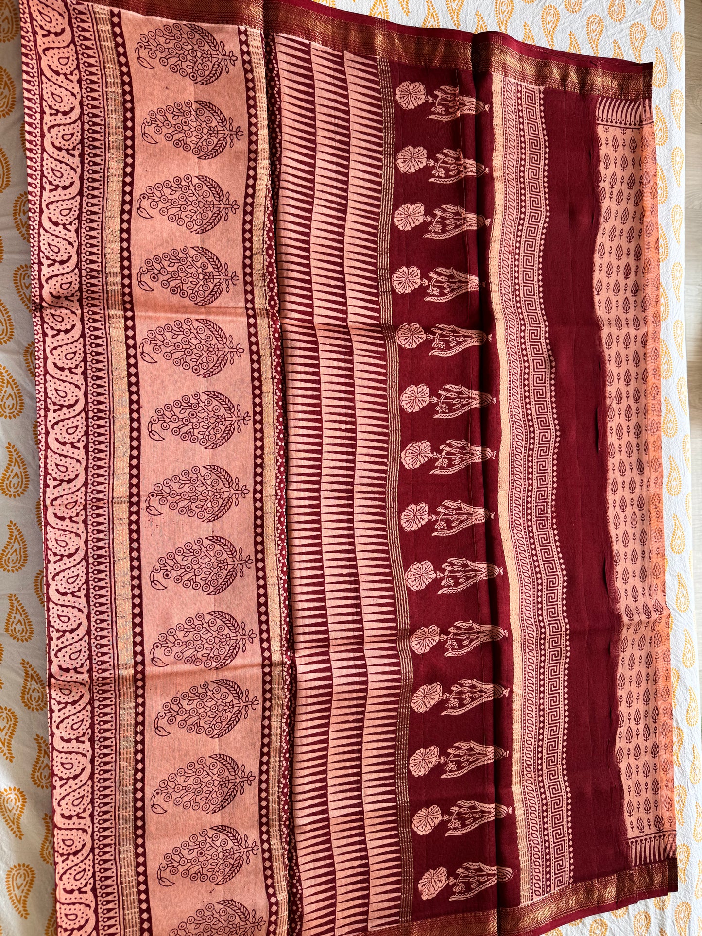 French Rose - Beige Maheshwari Saree