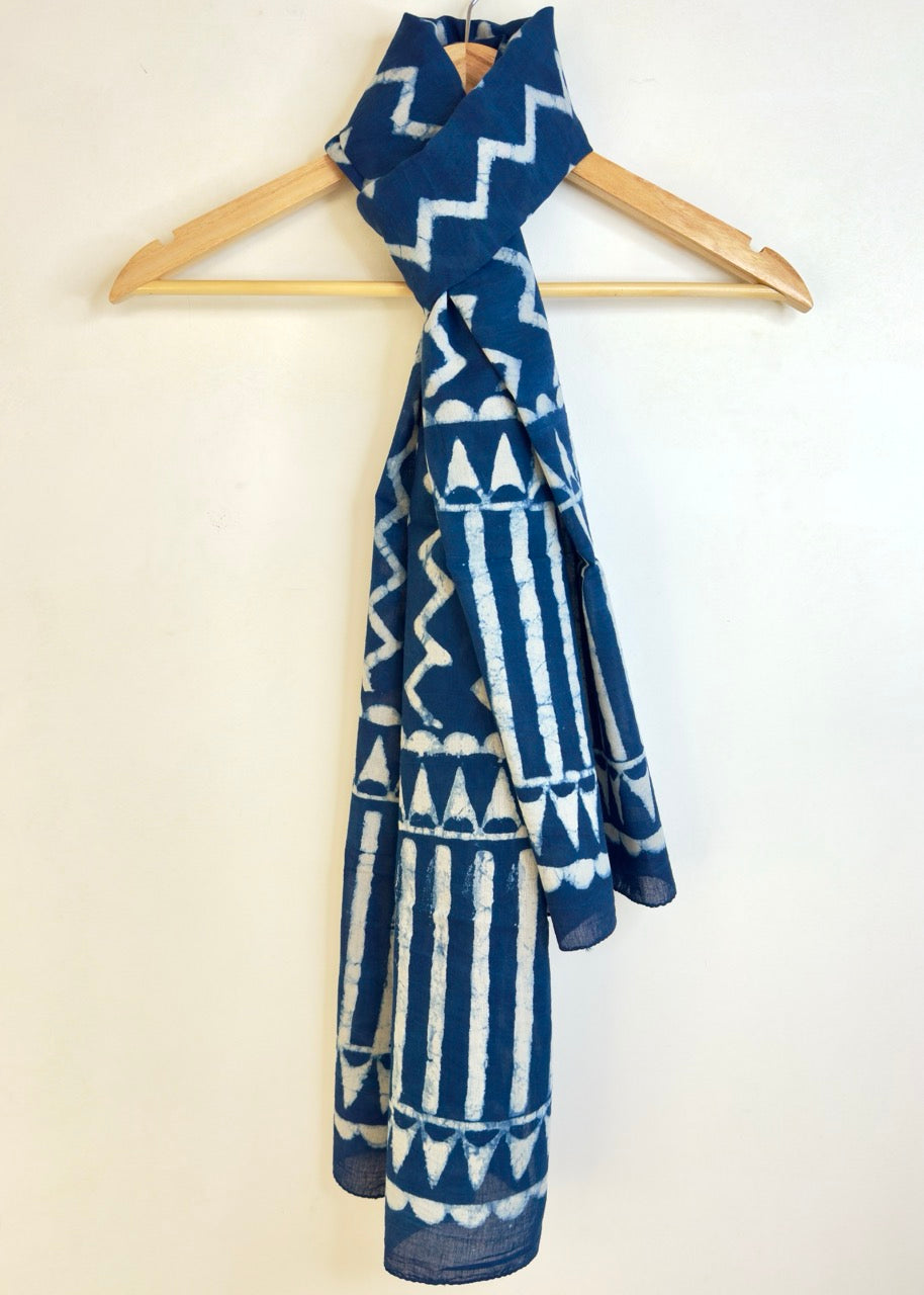 Raag 🪷 Mulmul Cotton Stoles ~  Zigzag Indigo