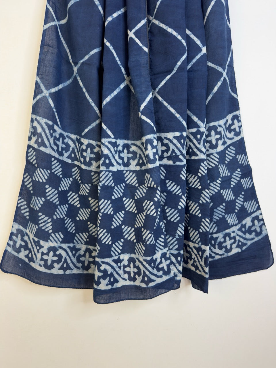 Raag 🪷 Mulmul Cotton Stoles ~  Indigo Striped